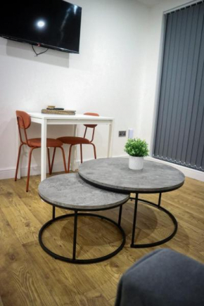 Fleet Apartment by Sevenstay